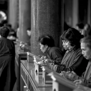 Female believers in Hsing Tian Kong