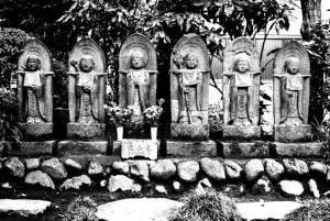 six stone statues in Jorin-Ji