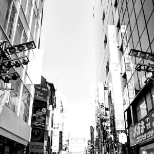 Busy street in Shinjuku